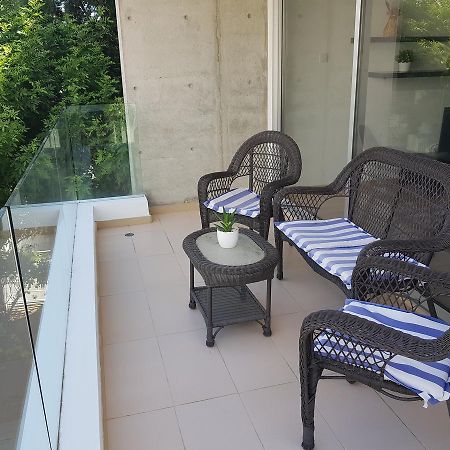Achillion Gardens, Near Unic By 'Flats Nicosia' Appartement Buitenkant foto