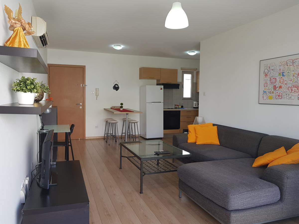 Achillion Gardens, Near Unic By 'Flats Nicosia' Appartement Buitenkant foto